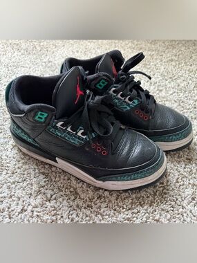 Jordan 3 - Black with Teal and Red - Boys 5.5